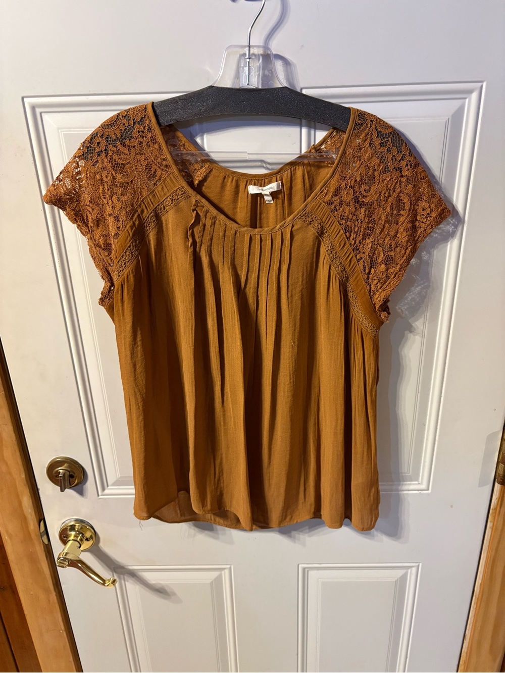 Maurices Rust Lace Sleeve Peasant Top Size Large